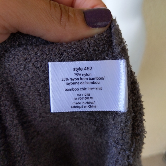 Barefoot dreams open front cardigan - Picture 3 of 6